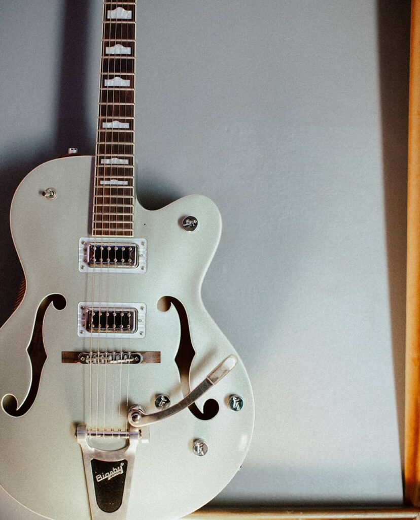 SonicStrum Guitar
