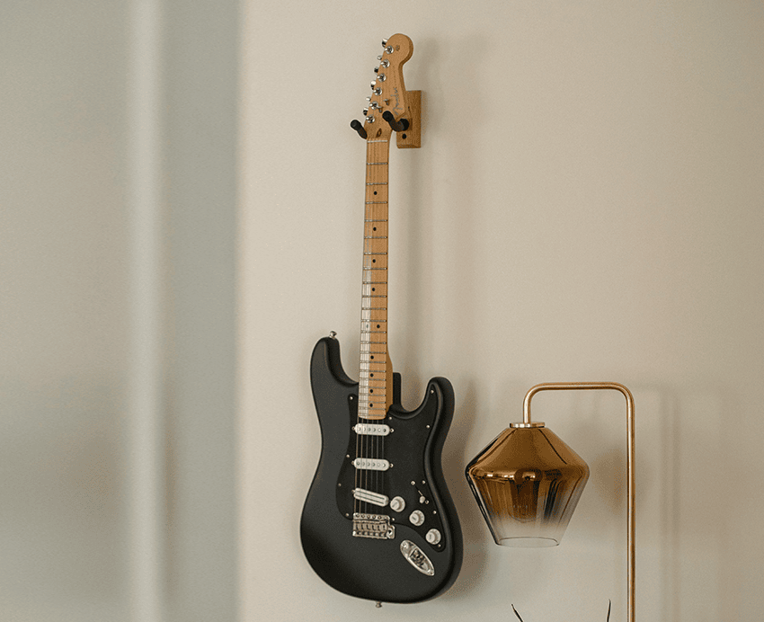 Electric Guitar - Image 3